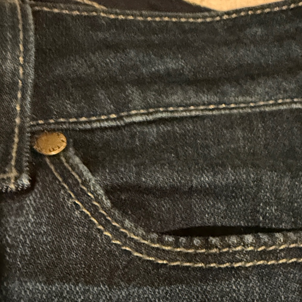 PAIGE Deep Blue Skyline Crop Jeans - Picture 6 of 11